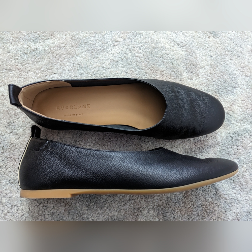 Everlane black leather flats